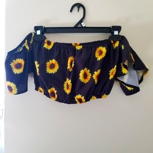 Off-the-shoulder Zaful Sunflower crop top. Size small